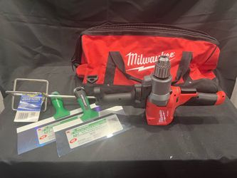 Milwaukee Mud Mixer ( New) w/ Bag mixing tool and 2 taping knives