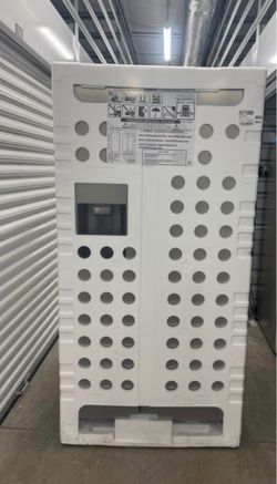 New Frigidaire refrigerator side by side