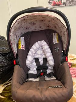 Graco SnugRide 30 Infant Car Seat