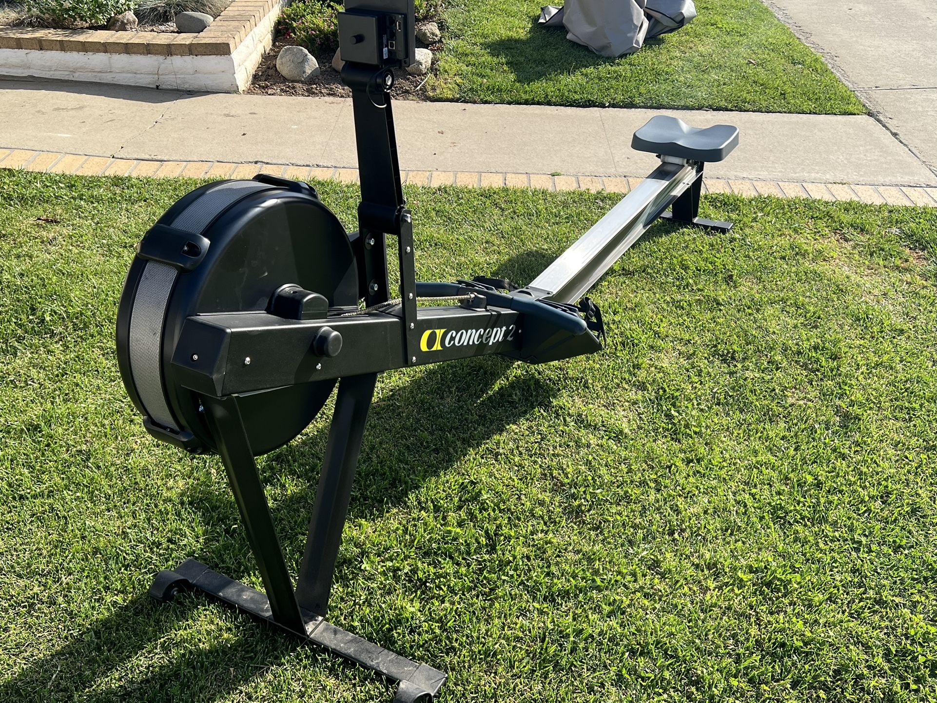 Concept 2 Model D Indoor Rower for Sale in Irvine, CA - OfferUp