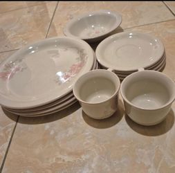 Dinnerware Set 4 Plates 4 Saucers 2 Cups 1 Bowl
