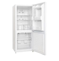 Danby 9.2 cu ft bottom mount refrigerator, white