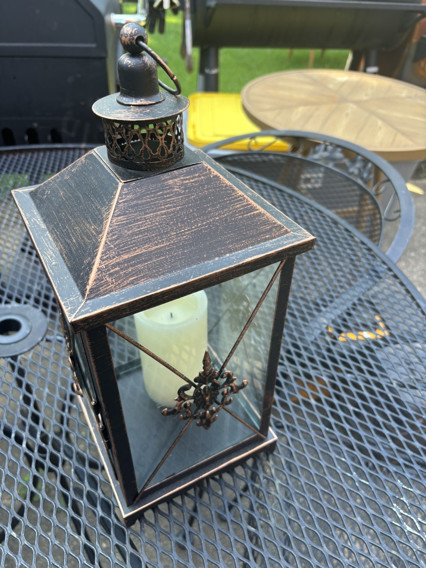 Gold And Black Lanterns - Set Of 8