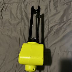 Ryobi Caulk Gun / Adhesive 