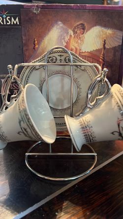 Porcelain Tea Cup and Saucer Set with Stand