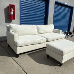 Living Spaces Couch with ottoman 🛻Delivery Available🛻