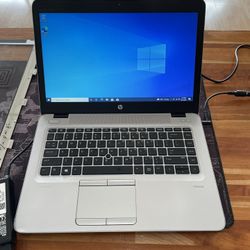 HP EliteBook AMD PRO A12 8GB//500GB -Mark on Screen