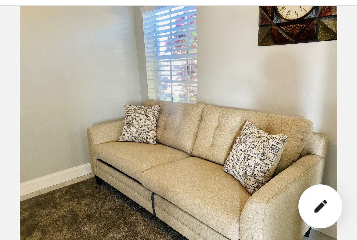 Couch Sofa Bedpick Up Asap for Sale in Miami Gardens, FL OfferUp