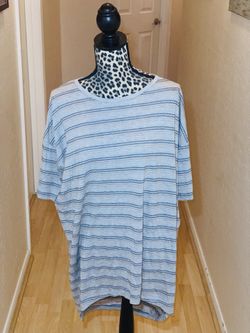 New LuLaRoe Irma Top Women’s Size Large