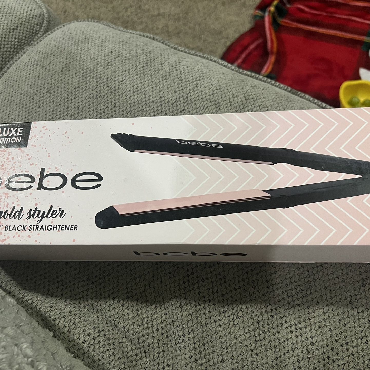 Bebe Straightener for Sale in Clarksville TN OfferUp