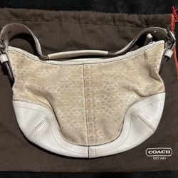 Coach Signature Hobo Shoulder Bag