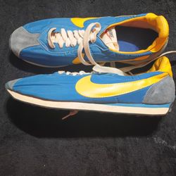 Vintage 70s, Brand New, NIKE Waffle Trainer Blue/Yellow