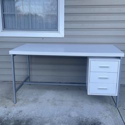 Office desk 60x30