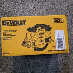 Dewalt Circular Saw 