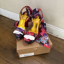 Christian Louboutin Printed Platform Heels – Size 36.5 (US 6-6.5)