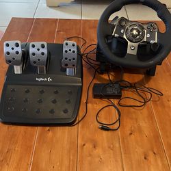 Logitech G920 gaming steering wheel