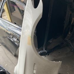 BMW 5 Series Right Fender
