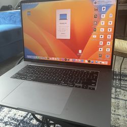 2019 MacBook Pro Touch Bar 16”