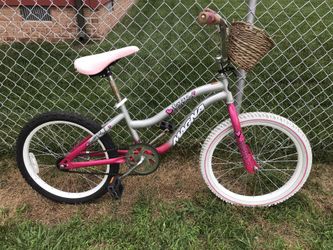 Magna precious pearls 20inch bike with a little basket