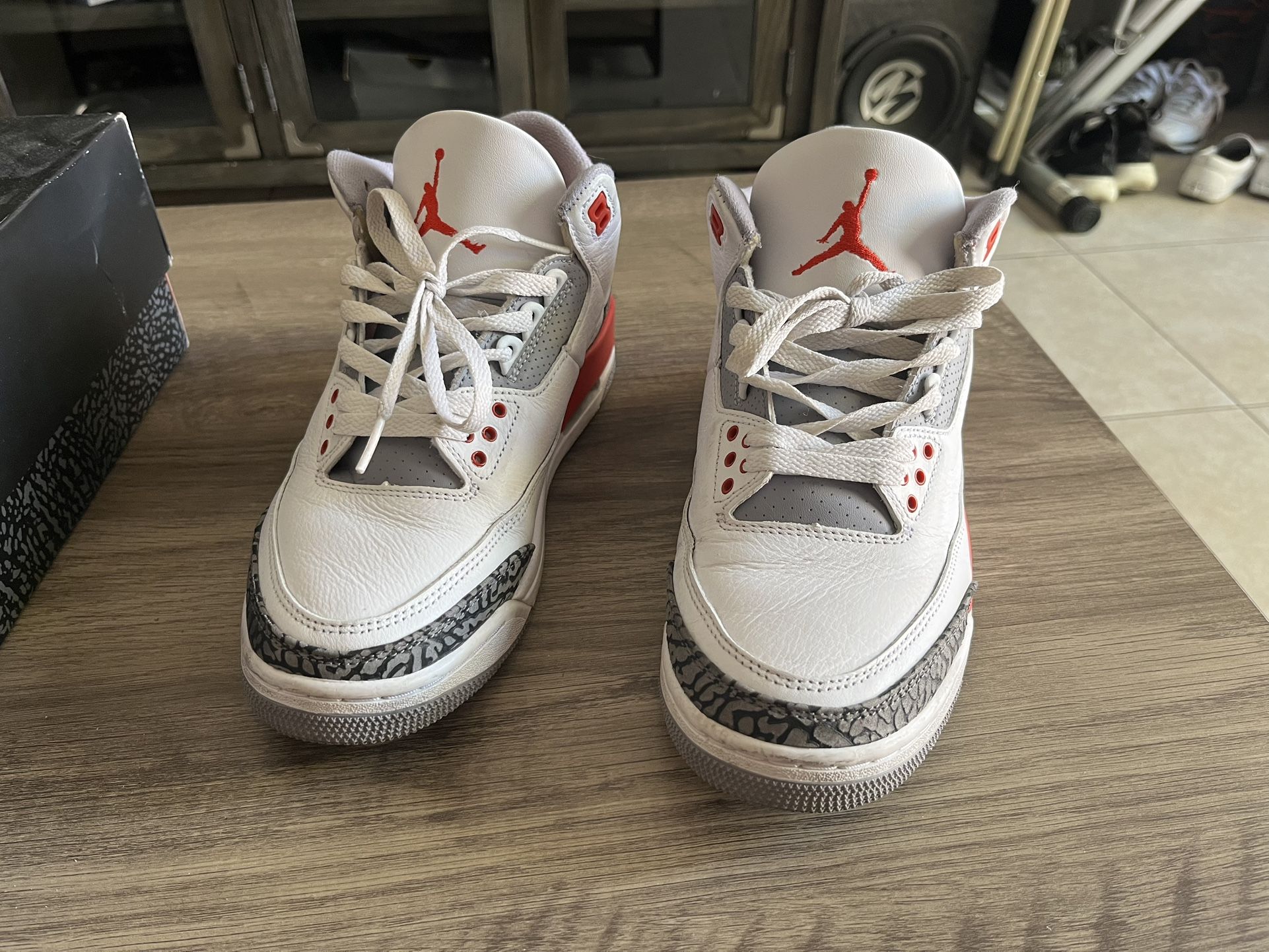 Jordan 3 Fire Red