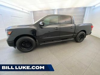 2018 Nissan TITAN