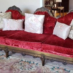Antique Louis XV style Couch