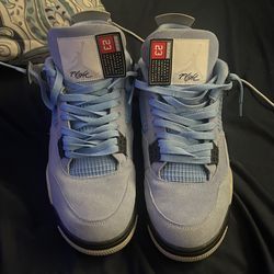 Air Jordan 4 University Blue
