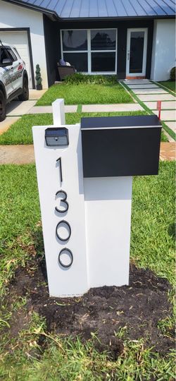 Mail box