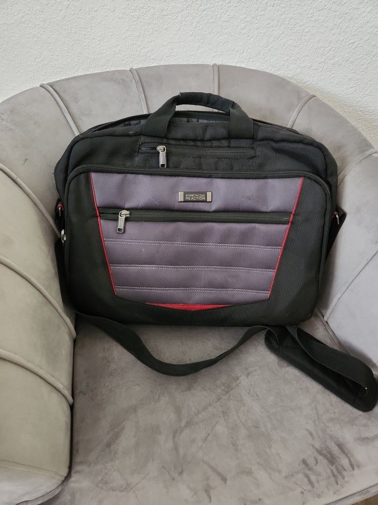 Free Laptop Bag