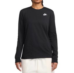 Nike Women’s top