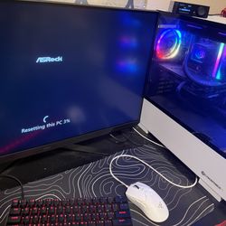 Cyberpower Pc 4070 Super 7800x3d, 32 Gb Of Ram And 2 Tb Of Storage. With 32 Inch Samsung Monitor 180 Hz