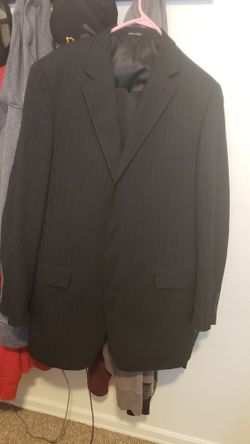 Van Huesen Suit 