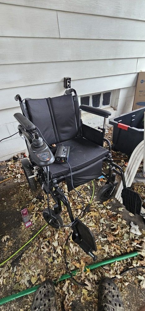 Electric Wheelchair Drive Cirrus Plus EC