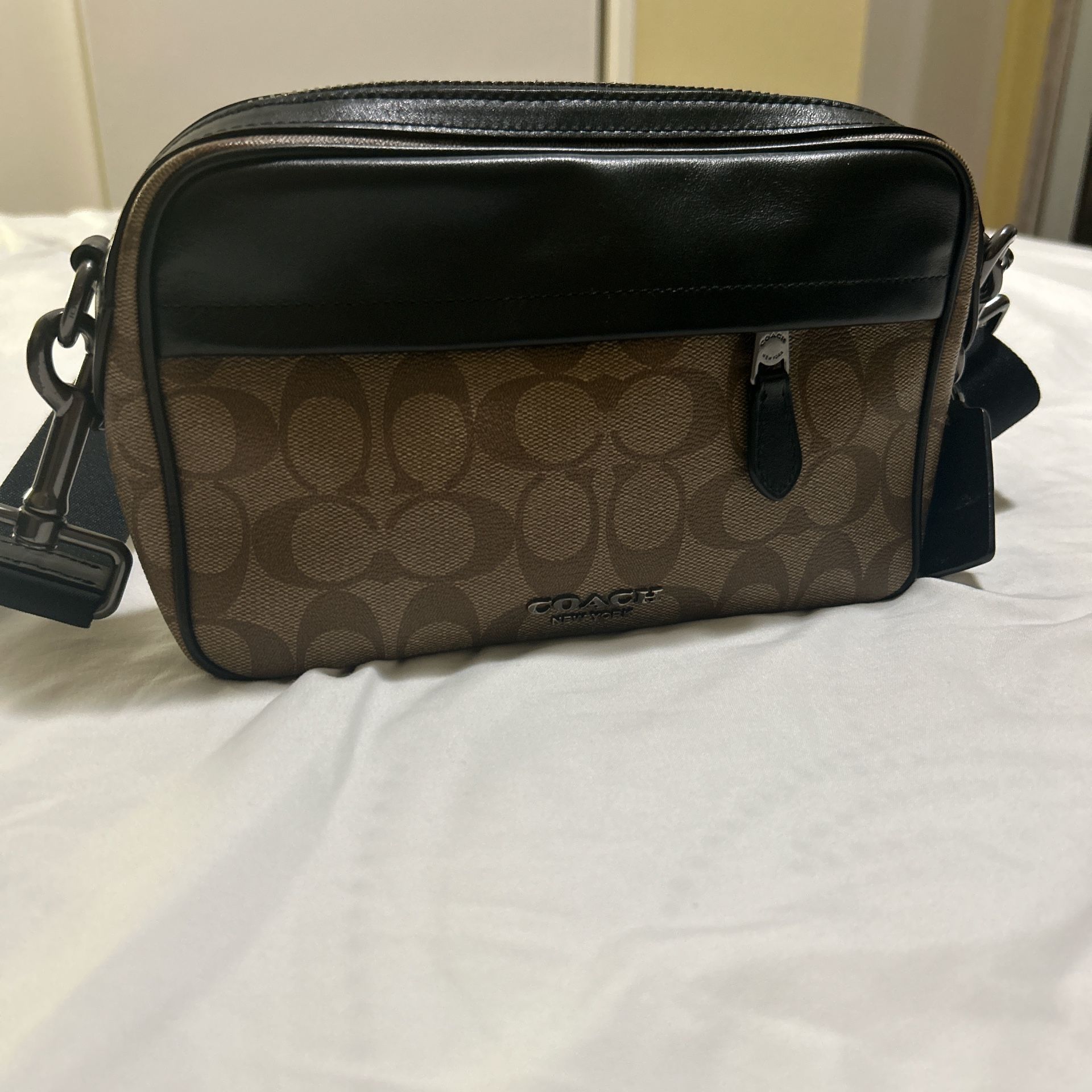 Men Crossbody