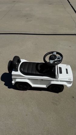 Mercedes Ride-on push car