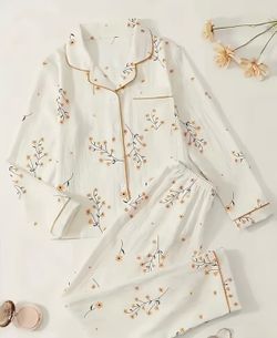 Women’s Pajama Set 2 Piece – Floral Long Sleeve Top & Pants, Soft Cotton Loungewear, Cute Sleepwear for Fall & Spring, Aprico