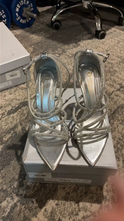 Olivia Jaymes Silver Strappy Heels Size 7.5