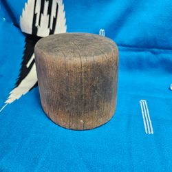 Antique hat molding