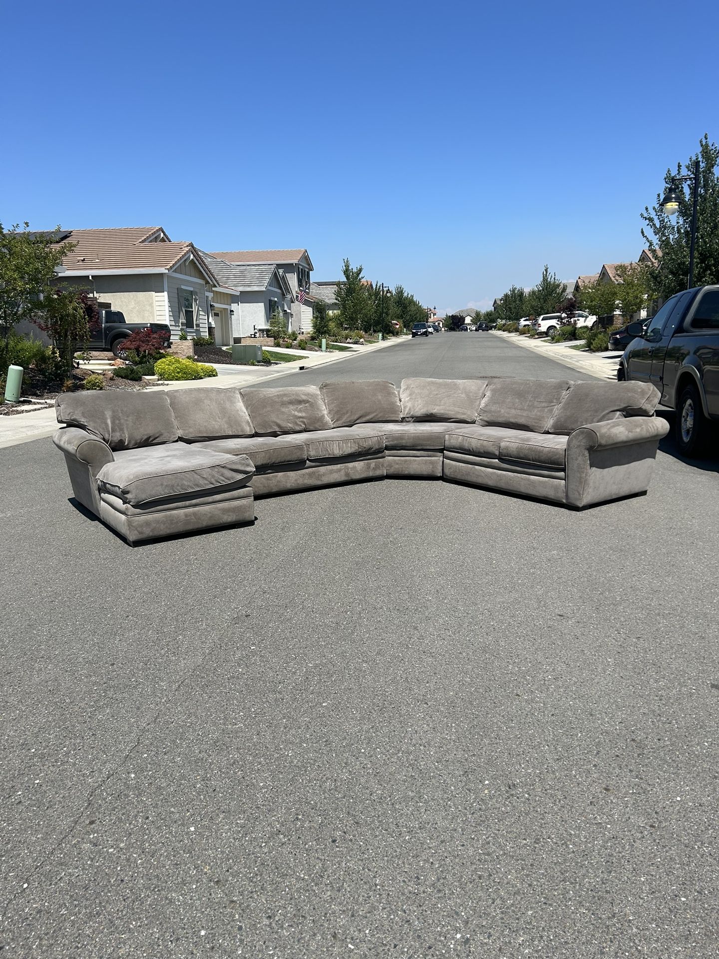Beautiful Light Grey Sectional Couch