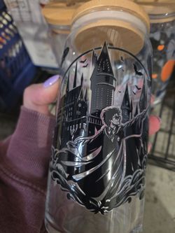Glass cups