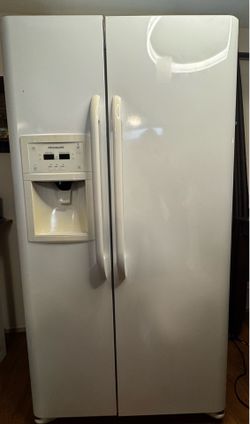 Frigidaire Refridgerator