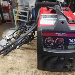 LINCOLN WELDER 140HD NEW OPEN BOX 884870-1
