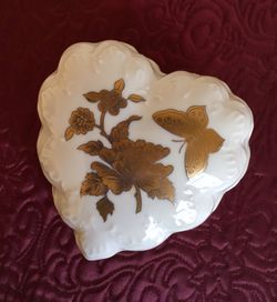 Estée Lauder Porcelain Heart Box Ice Palace Collection Valentine’s Day