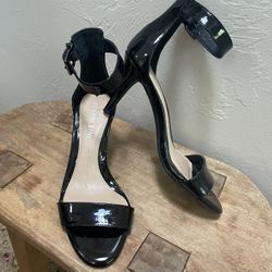Gianni Bini Black Heels Size 6