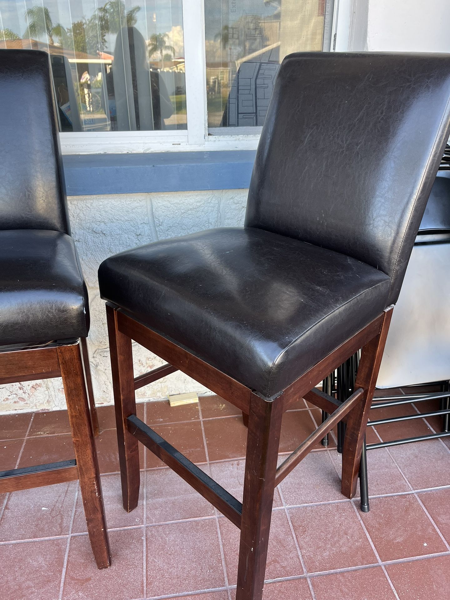 Free Bar Stools (Set Of 4)