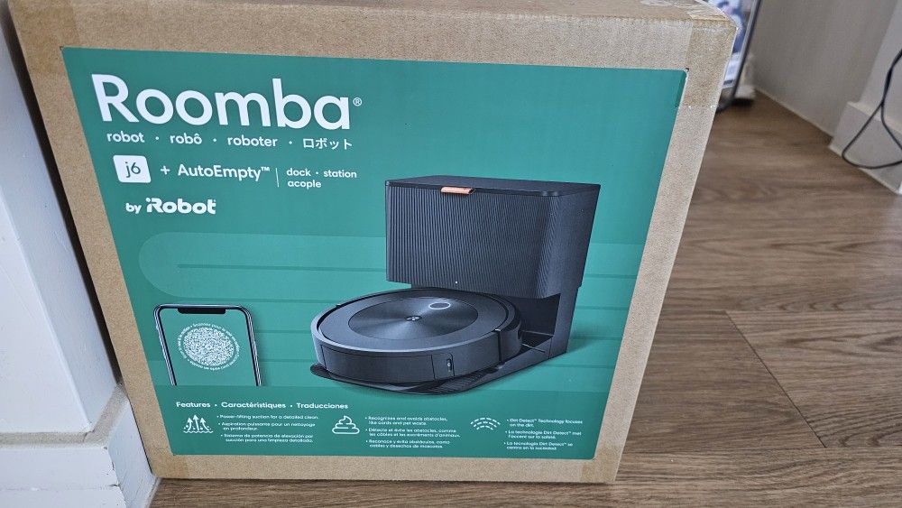 Brand New Roomba IRobot J6, Self Cleaning