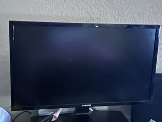 Samsung 28in 4K Selling For Amazing Low Price Some Store Sold Out
