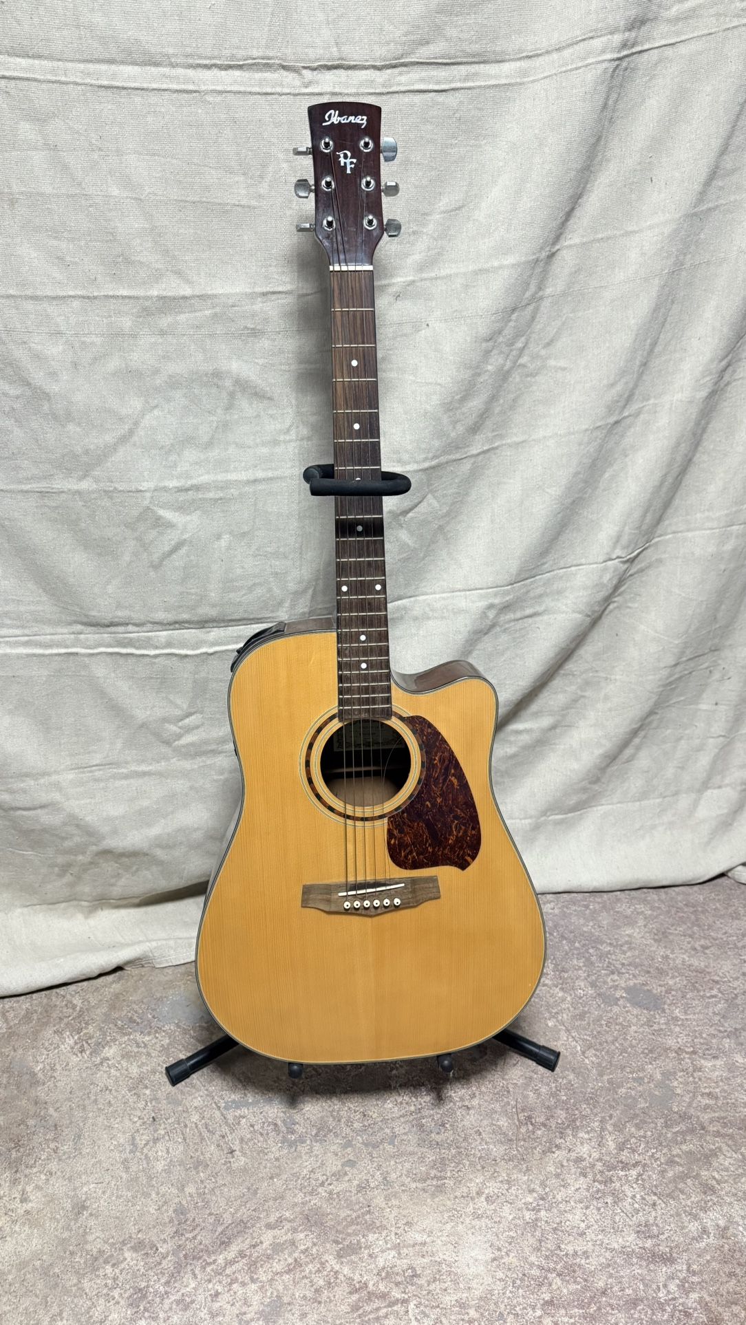 Ibanez electro acoustic guitar
