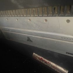 JL Audio Amp