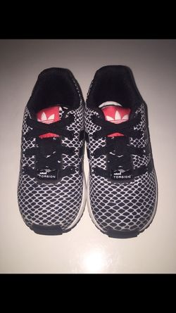 ***Black & White Adidas size 6C only $20***